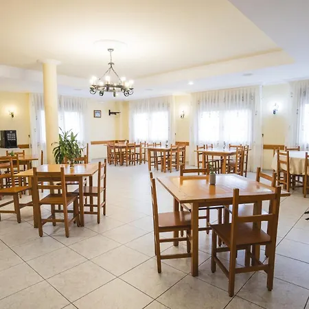 Alda Alpina Hotel Villanueva De Arosa