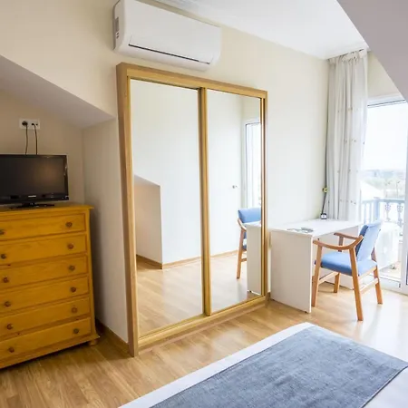 Alda Alpina 2* Villanueva De Arosa