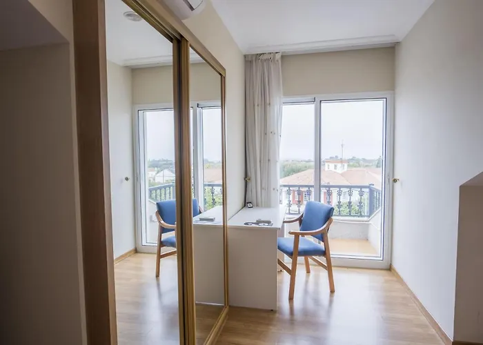 Alda Alpina Hotel Villanueva De Arosa